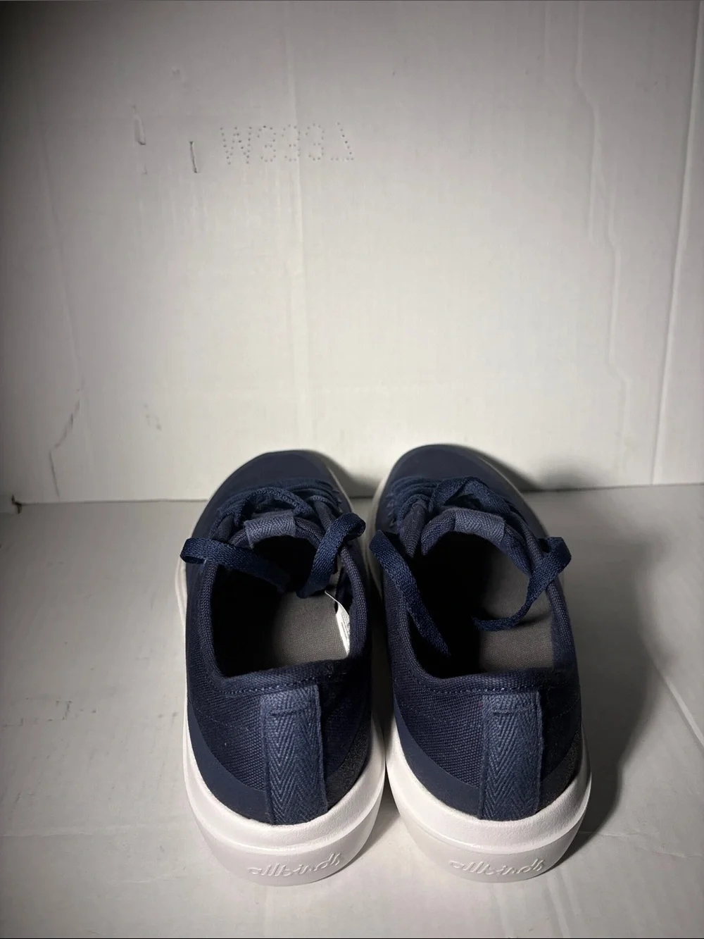 Allbirds Women’s Navy Low-Top Knit Sneakers with White Sole